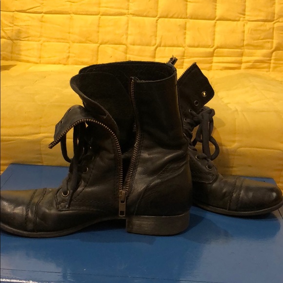 Black leather Steve Madden boots size 7 womens - Picture 2 of 7